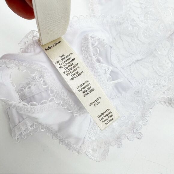 For Love & Lemons White Lace Bridal Thong NWOT XXS - Picture 8 of 9